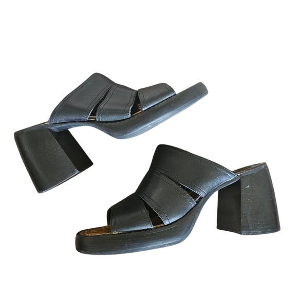 y2k vintage Apostrophe Black Leather Block heel platform sandal heels size 7 - Picture 2 of 9